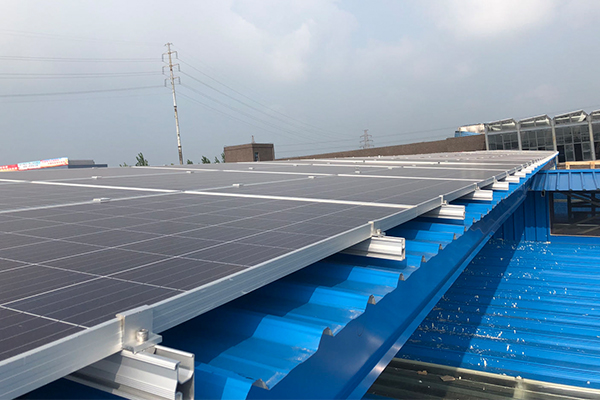 Solar-Panel-Fixings-for-Corrugated-Roofs