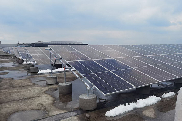 Solar Panel Mounting Systems for Flat Roofs