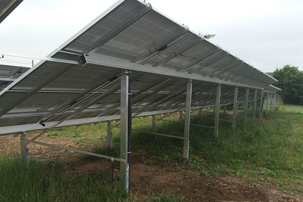 Ground-Solar-Mounting-Systems